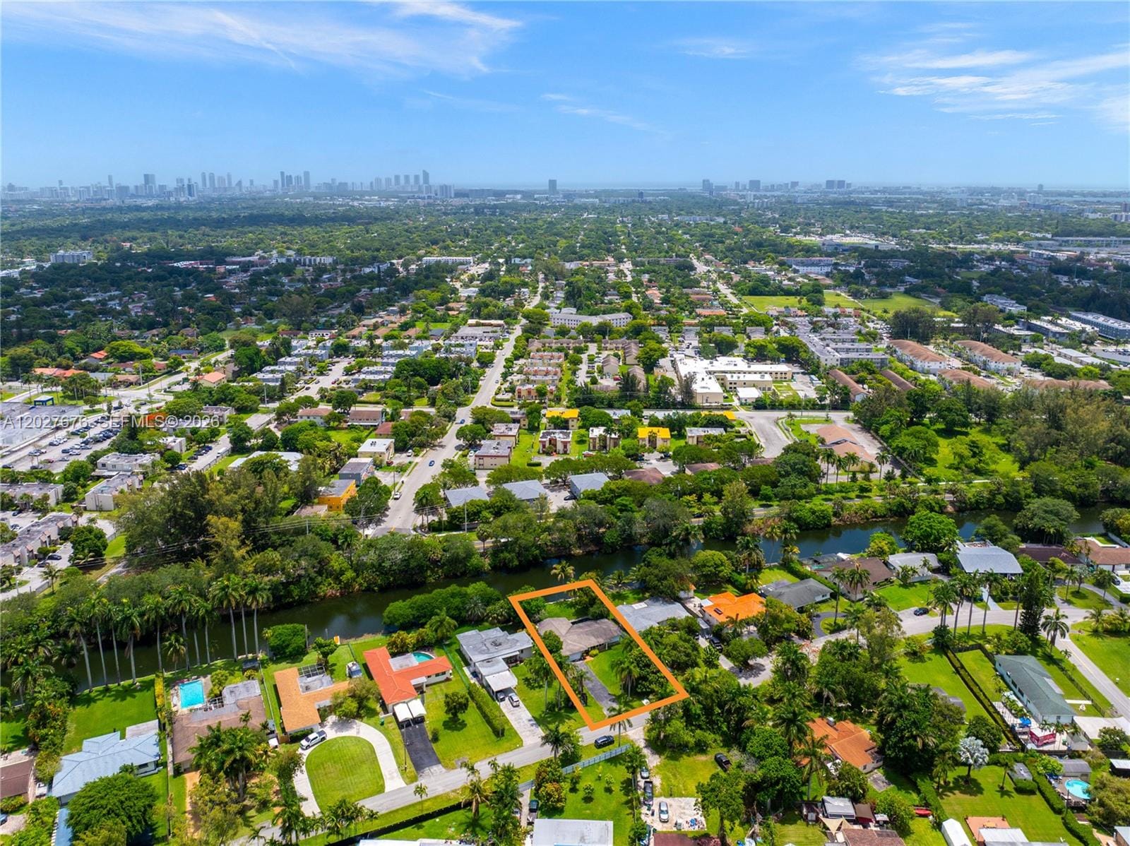 14001 S Biscayne River Drive, Miami, FL 33161 photo 18