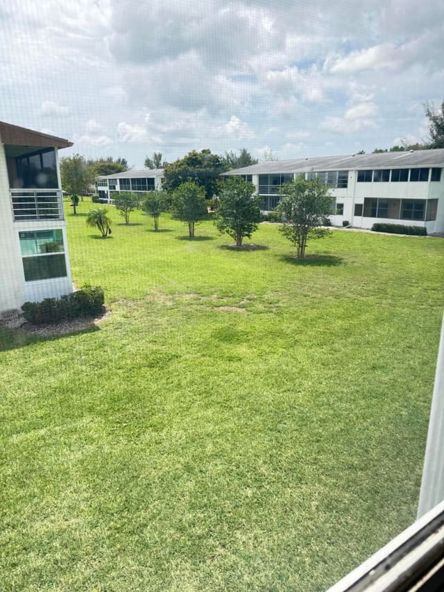 179 Windsor H, Windsor, West Palm Beach, FL