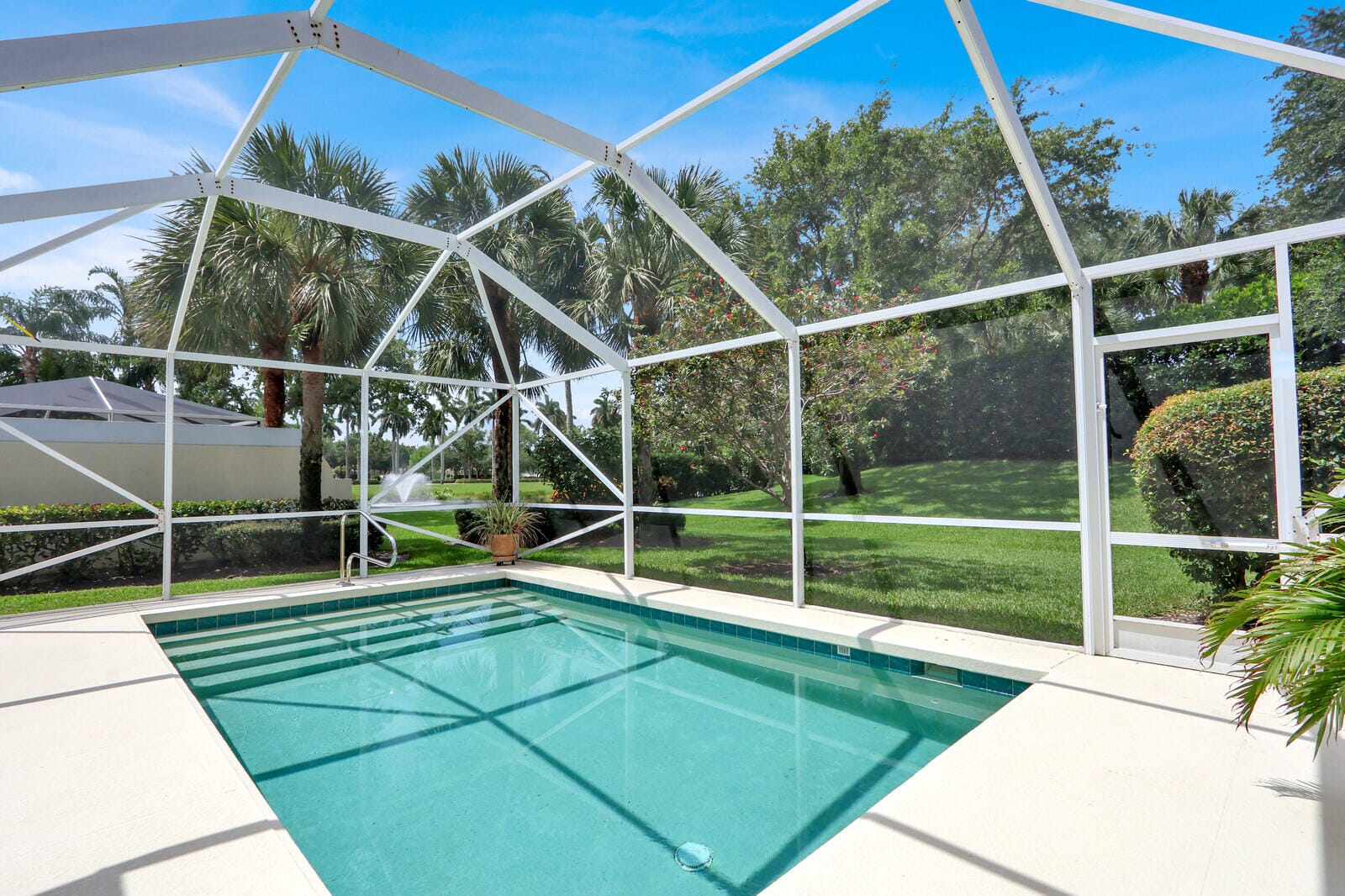 129 Euphrates Circle, Palm Beach Gardens, FL 33410 photo 25