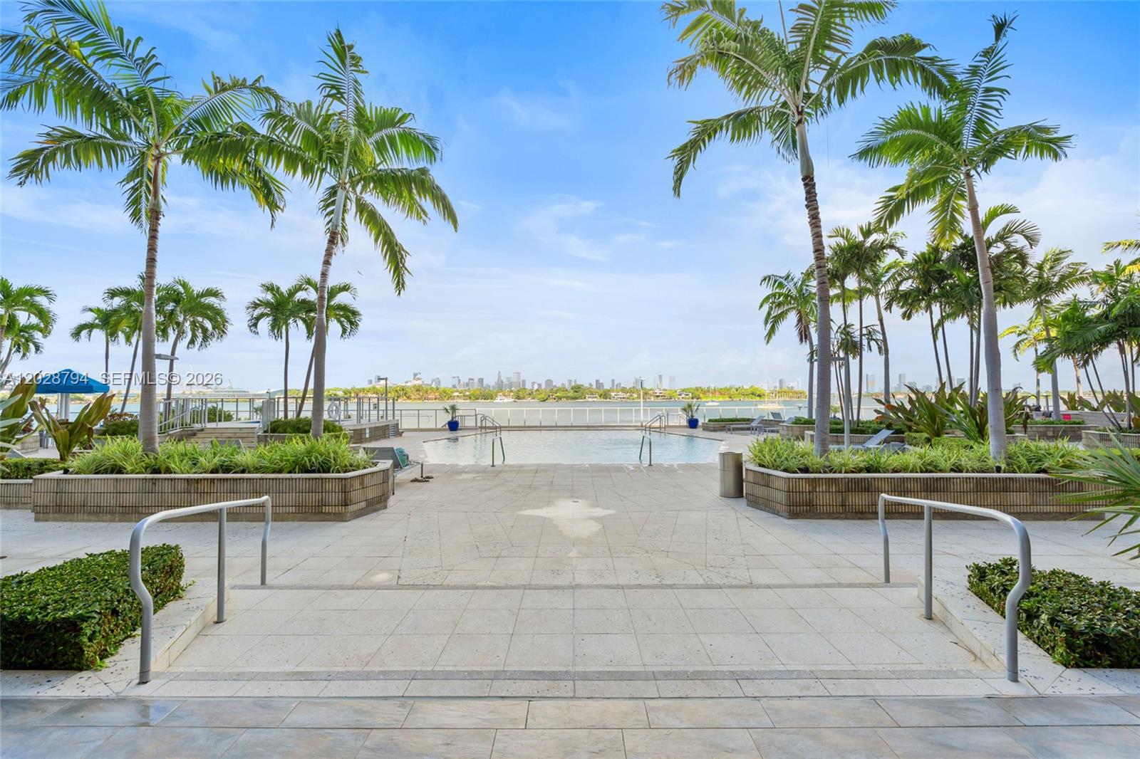 800 W Ave 532 532, Miami Beach, FL 33139, Miami Beach