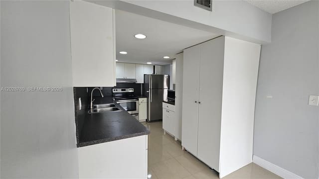 5800 SW 127th Avenue 2103, Miami, FL 33183