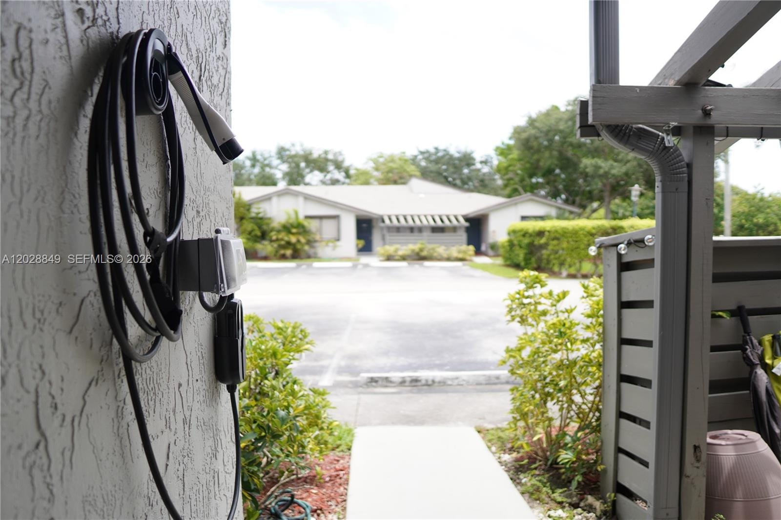 453 Lakeview Drive 2 — photo 3
