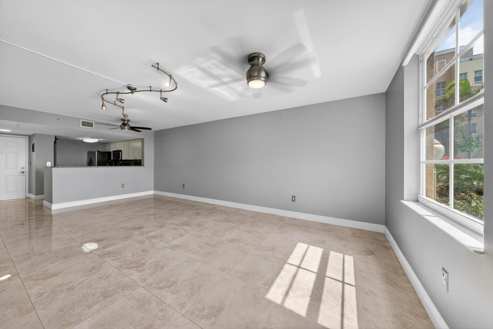 520 SE 5th Avenue 3209 — photo 8