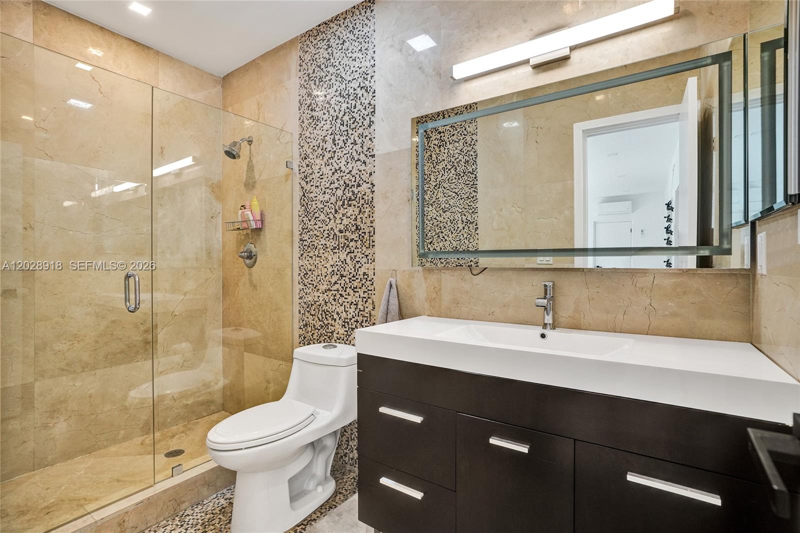18641 NE 21st Avenue, Miami, FL 33179 photo 20
