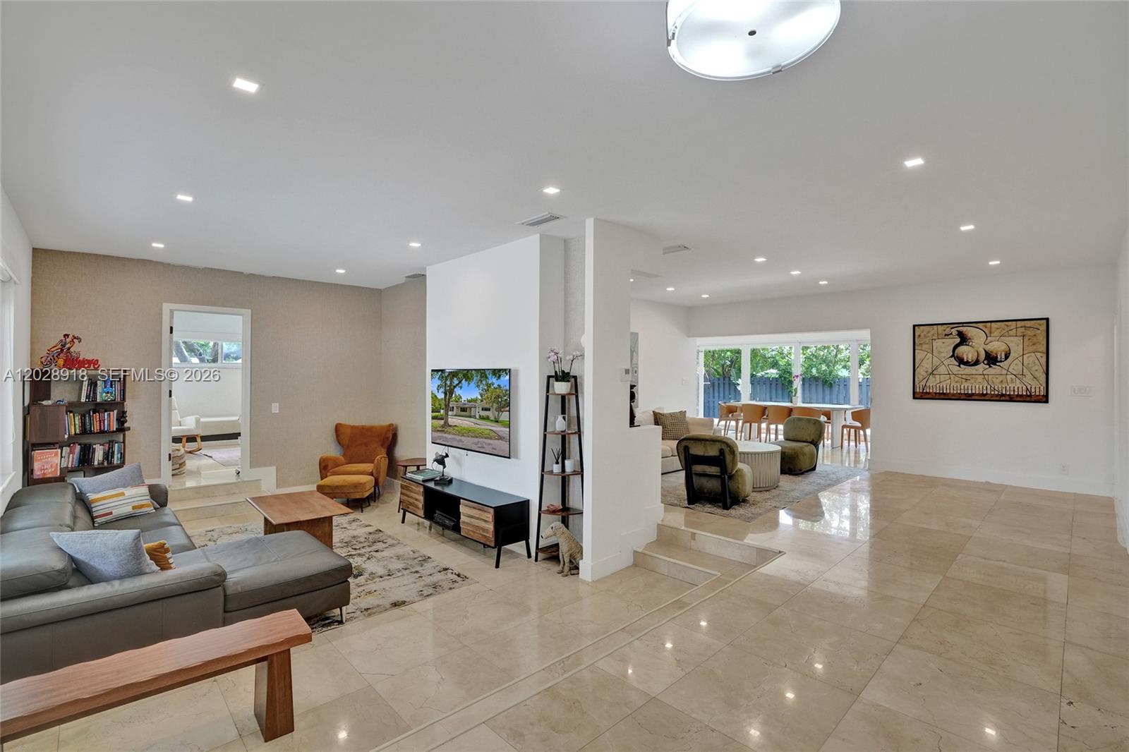 18641 NE 21st Avenue, Miami, FL 33179, Miami