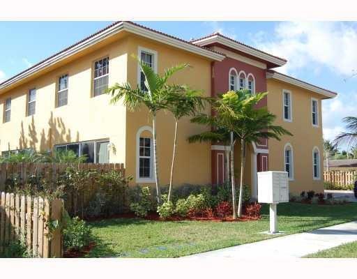 2212 Van Buren Street, Hollywood, FL 33020, Hollywood