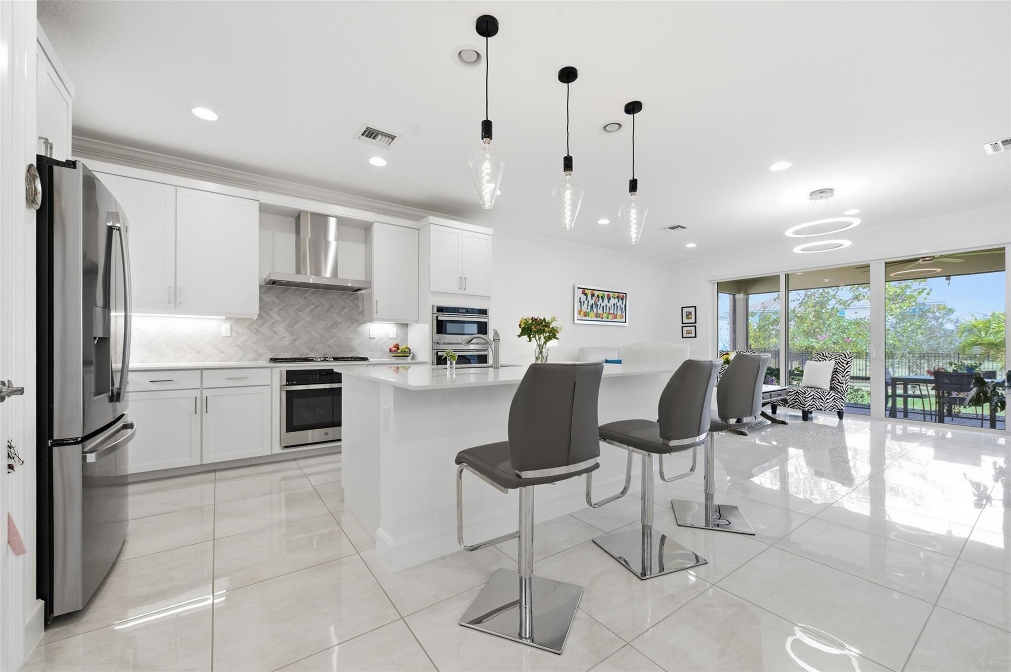 1342 Harvester Crossing — photo 3