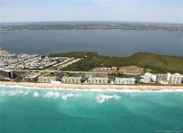 10200 S Ocean Drive 110, Jensen Beach, FL 34957