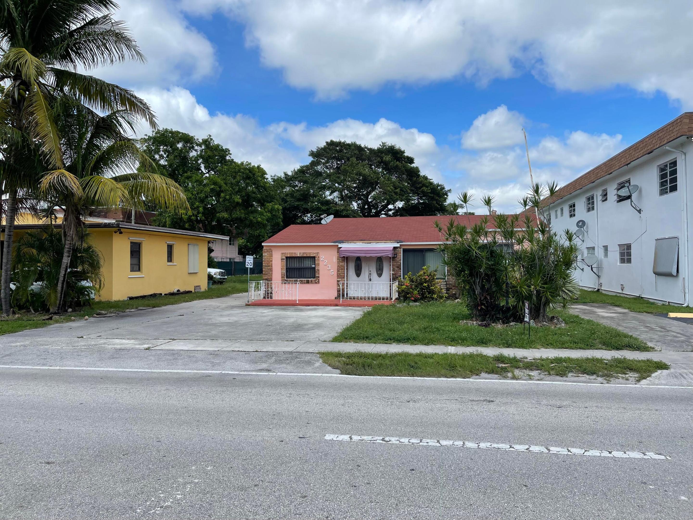 2243 Polk Street, Hollywood, FL 33020, Hollywood