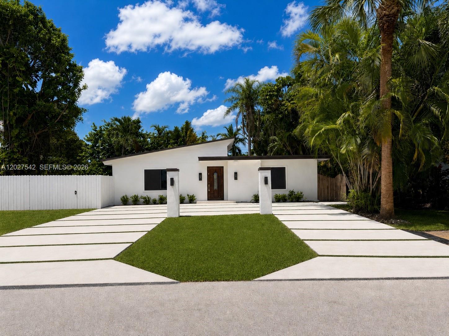 2627 NE 213th Street, Miami, FL 33180, Miami
