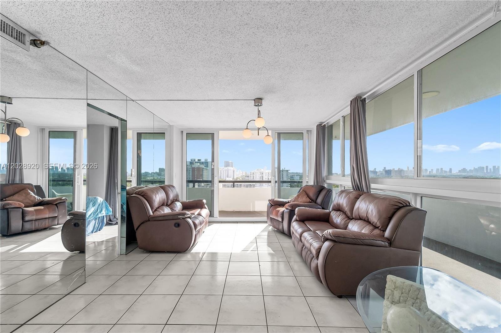 3200 Collins Avenue 12-8, Miami Beach, FL 33140 photo 11
