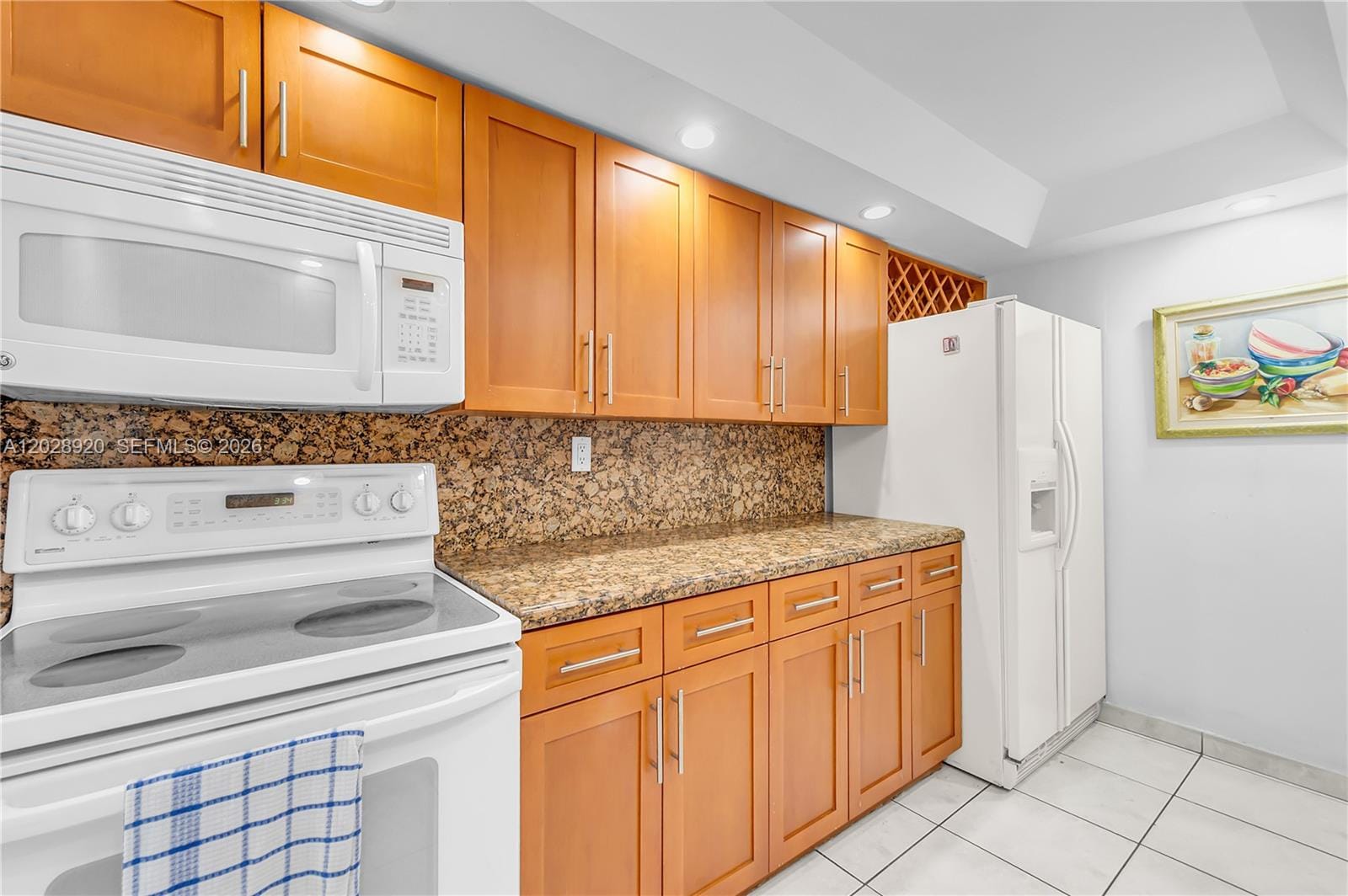 3200 Collins Avenue 12-8, Miami Beach, FL 33140 photo 13
