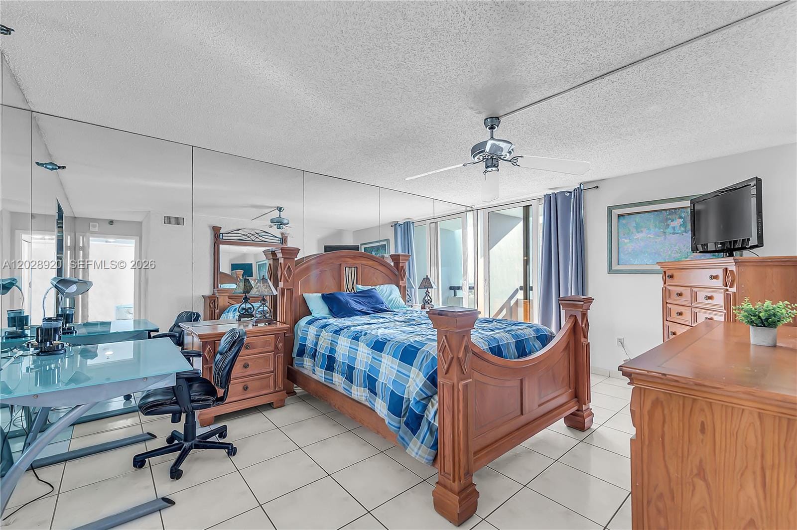 3200 Collins Avenue 12-8, Miami Beach, FL 33140 photo 17