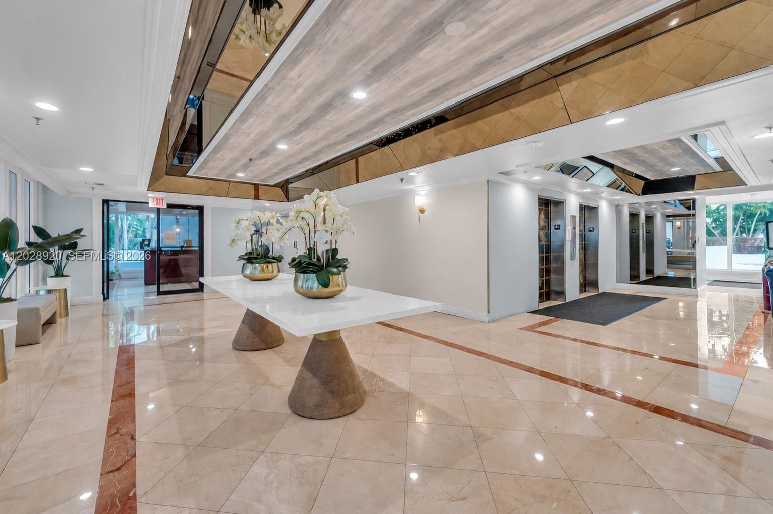3200 Collins Avenue 12-8, Miami Beach, FL 33140 photo 3