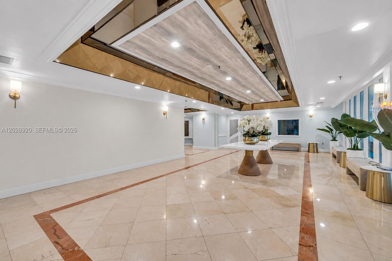 3200 Collins Avenue 12-8, Miami Beach, FL 33140 photo 4