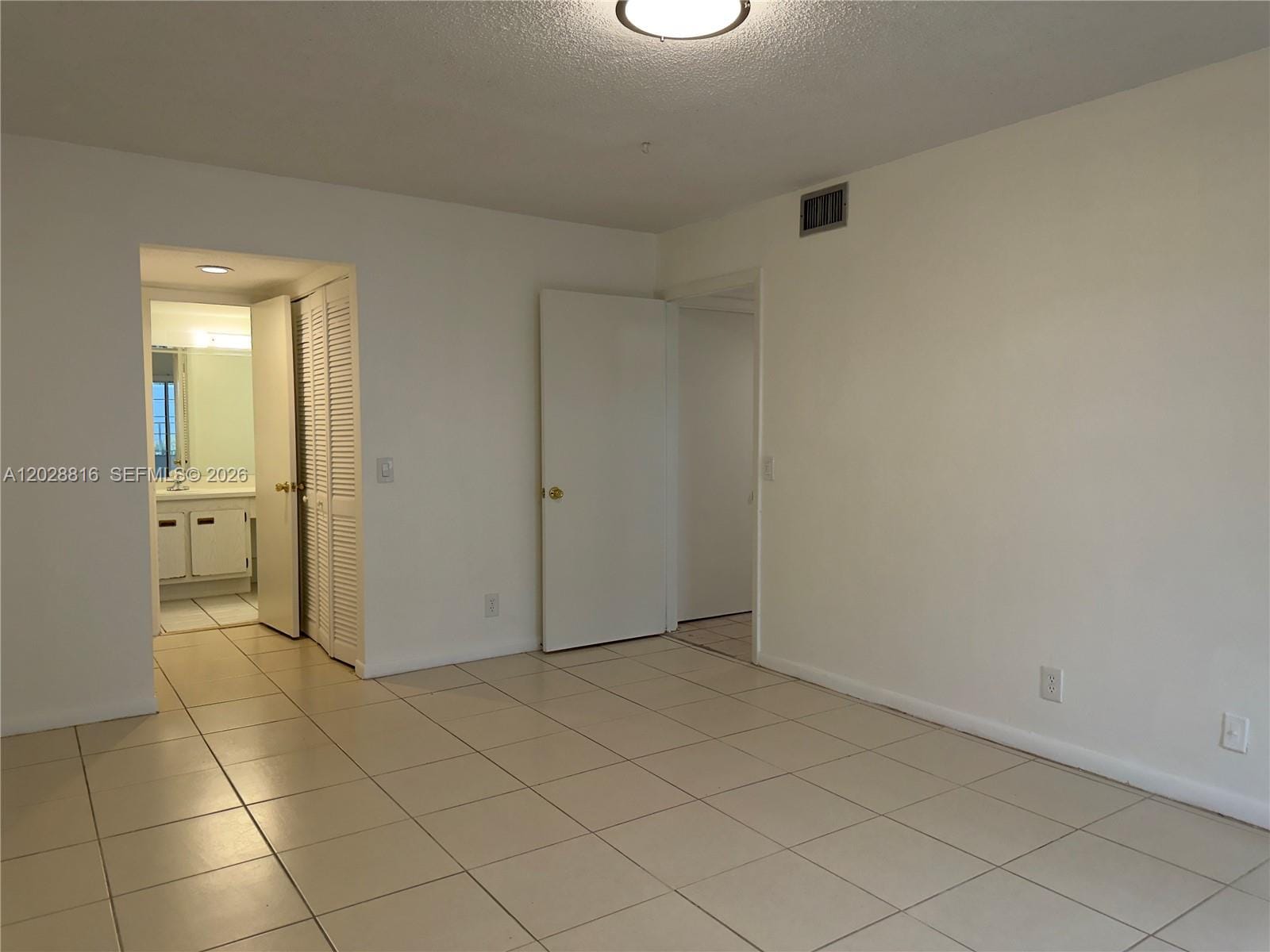 10441 Mahogany Key Circle 106, Miami, FL 33196 photo 17