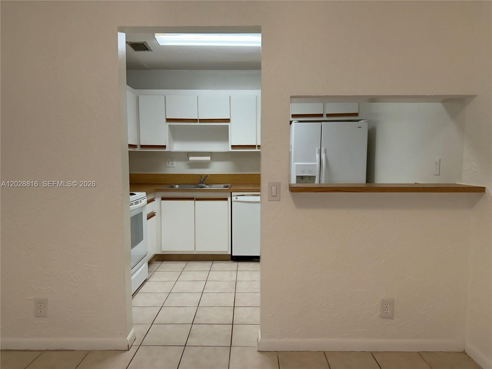10441 Mahogany Key Circle 106, Miami, FL 33196 photo 5