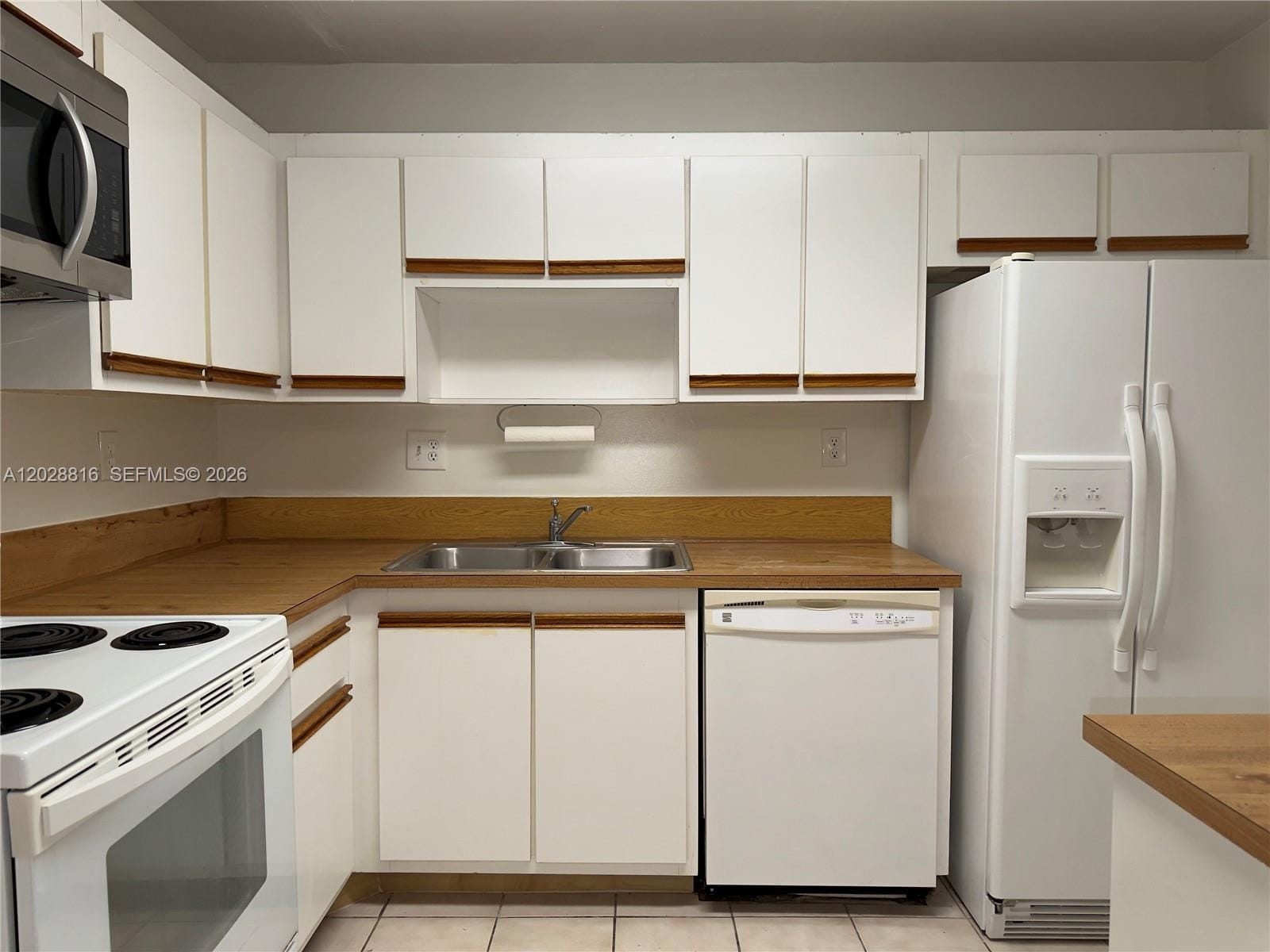10441 Mahogany Key Circle 106, Miami, FL 33196 photo 6