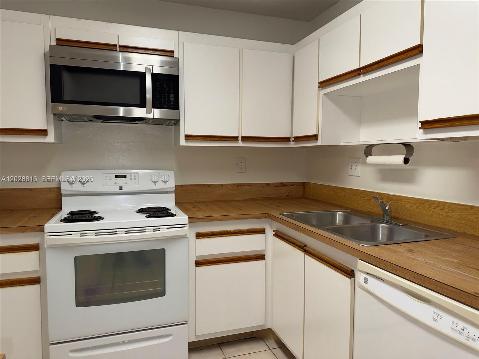 10441 Mahogany Key Circle 106, Miami, FL 33196 photo 7