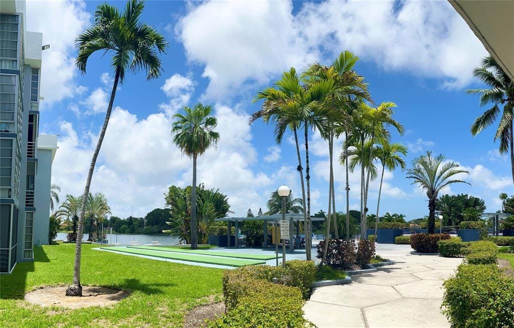 879 NE 195th Street 227, Miami, FL 33179 photo 3