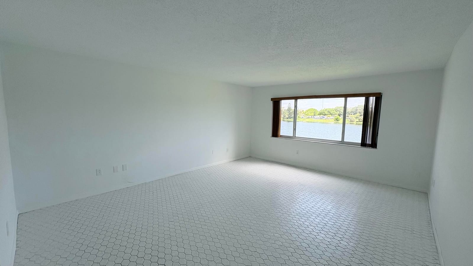879 NE 195th Street 227, Miami, FL 33179 photo 26