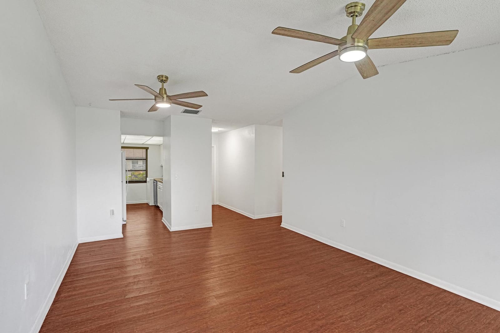 13934 SW 52nd Terrace — photo 4
