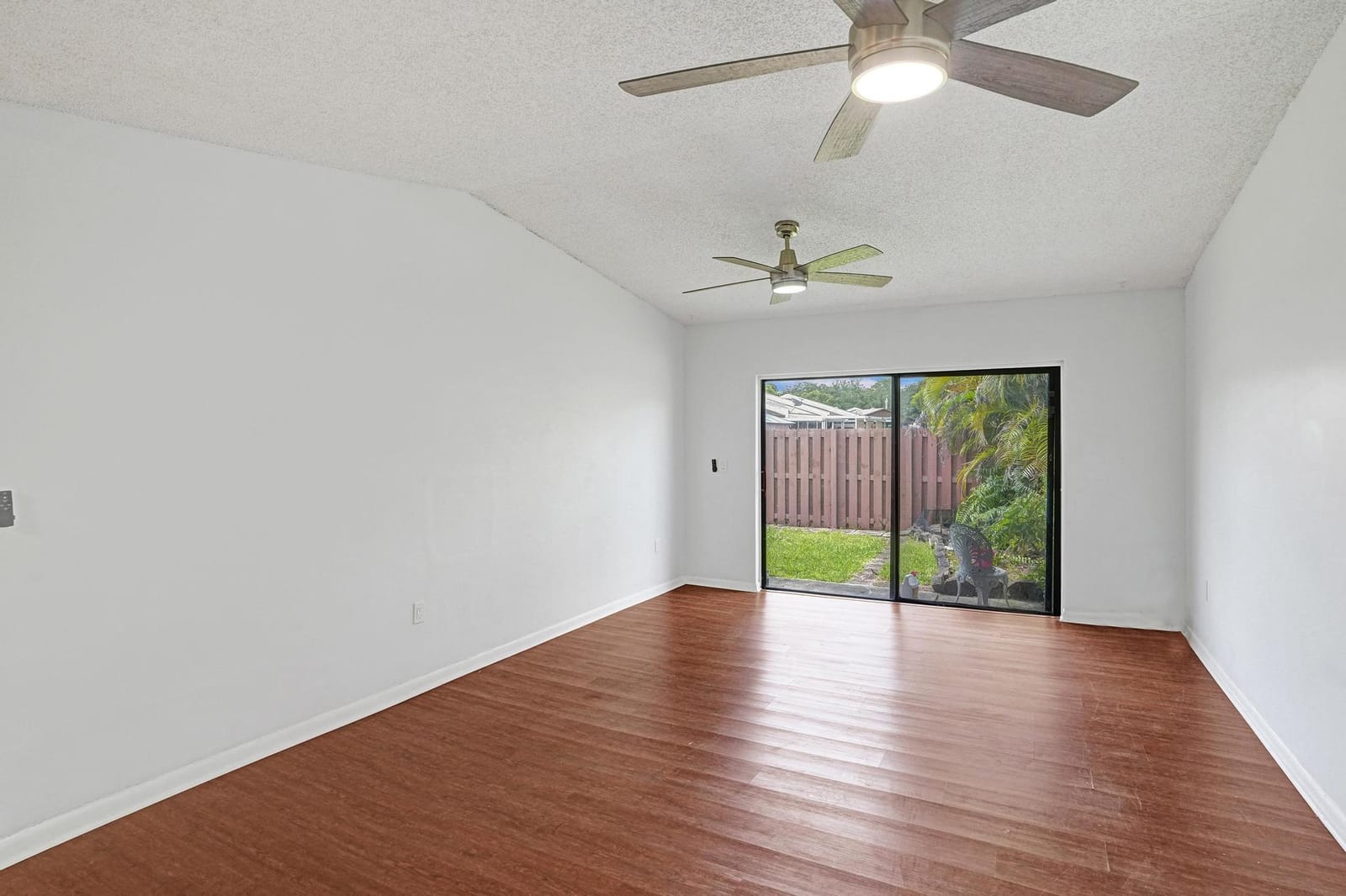 13934 SW 52nd Terrace — photo 5