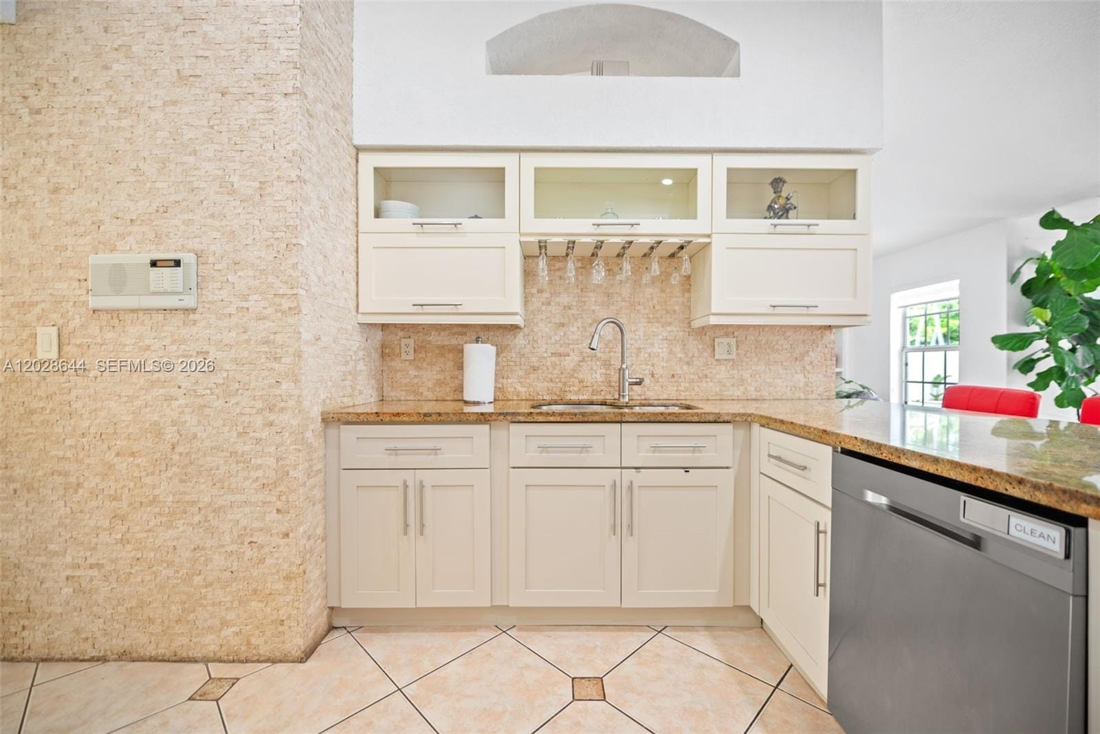 7819 NW 166th Terrace, Miami Lakes, FL 33016 photo 14