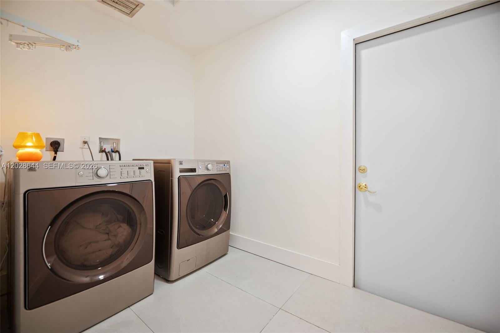 7819 NW 166th Terrace, Miami Lakes, FL 33016 photo 26