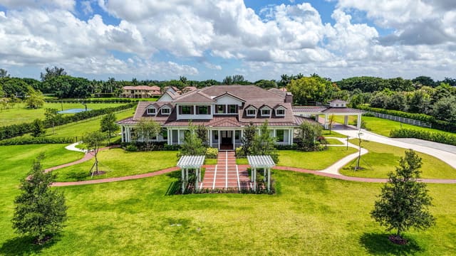 10250 El Paraiso Place, Delray Beach, FL 33446