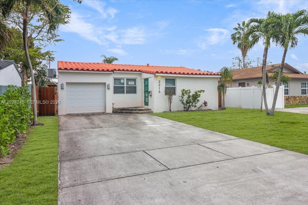 2215 Cleveland Street, Hollywood, FL 33020 photo 3