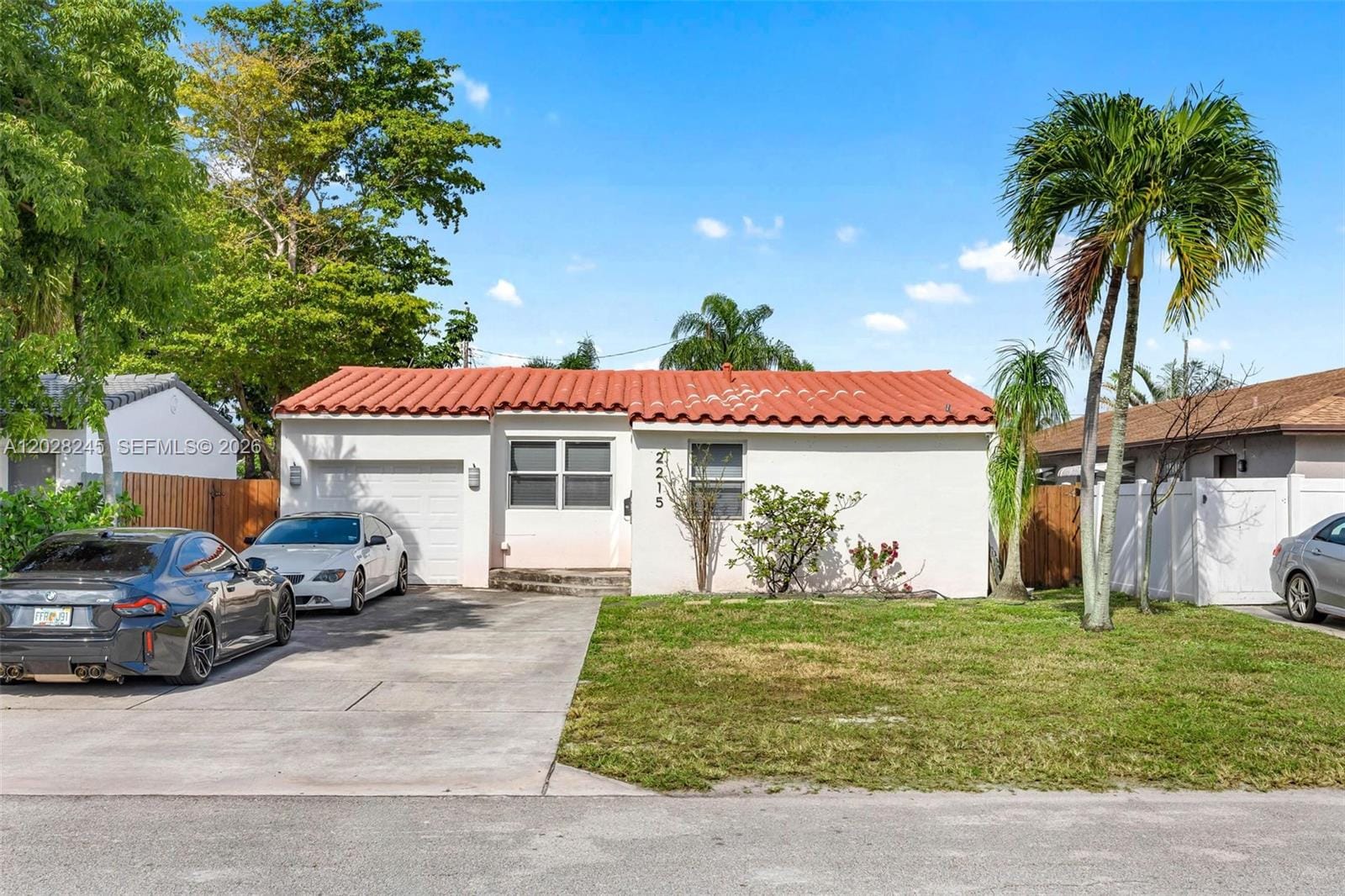 2215 Cleveland Street, Hollywood, FL 33020 photo 4