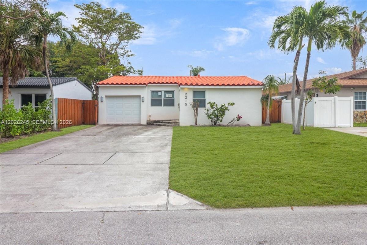 2215 Cleveland Street, Hollywood, FL 33020 photo 6