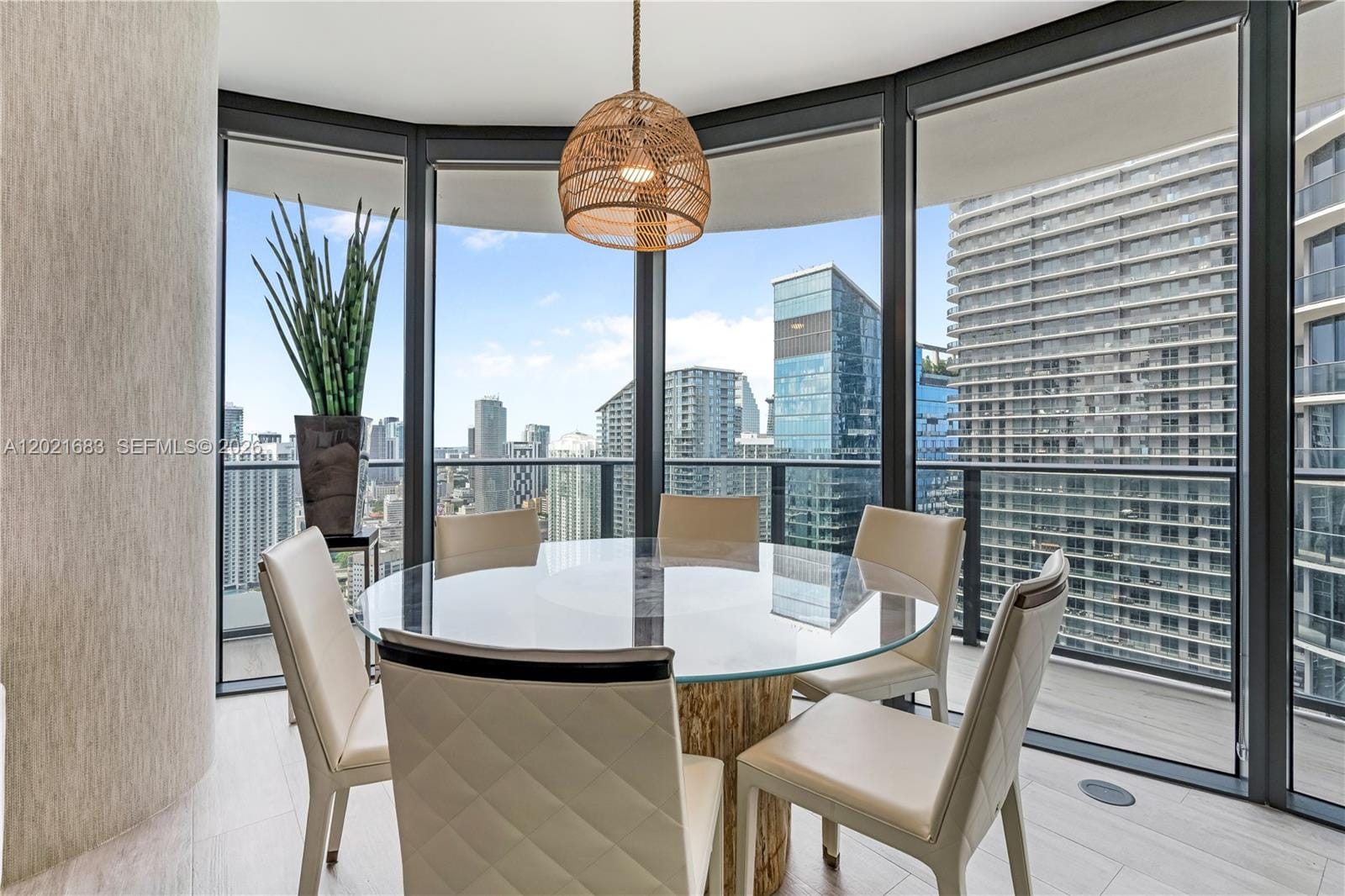 55 SW 9th Street 4001 — photo 3