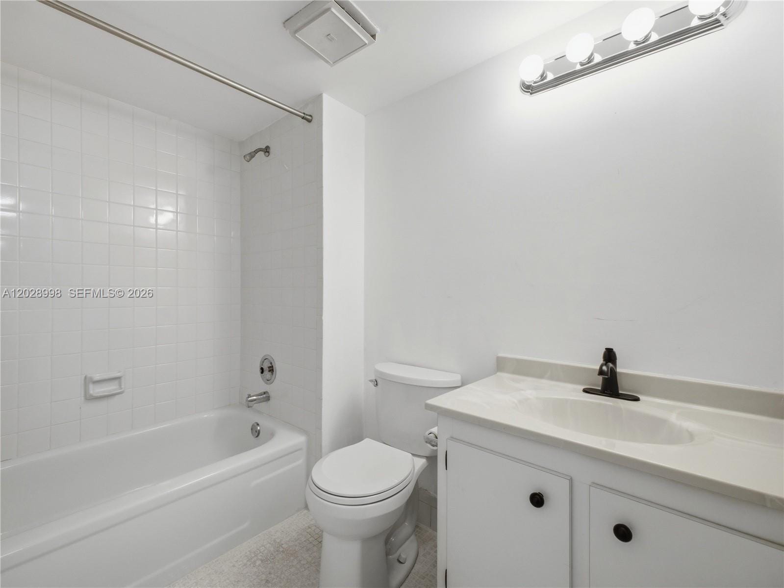 14623 Bonaire Boulevard 405, Delray Beach, FL 33446 photo 15