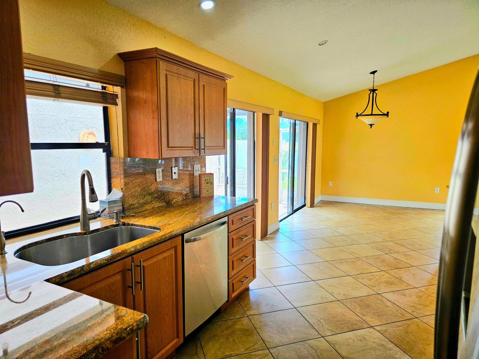566 Village Lake Drive — photo 11