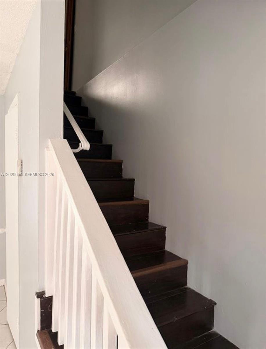 2512 NW 52nd Avenue 22B — photo 4
