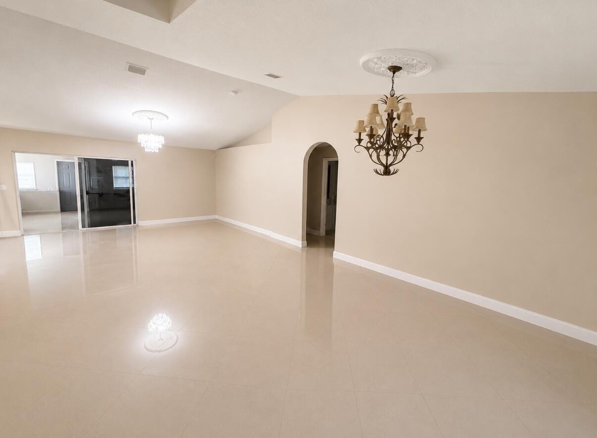 1481 SW Jacksonville Avenue — photo 7