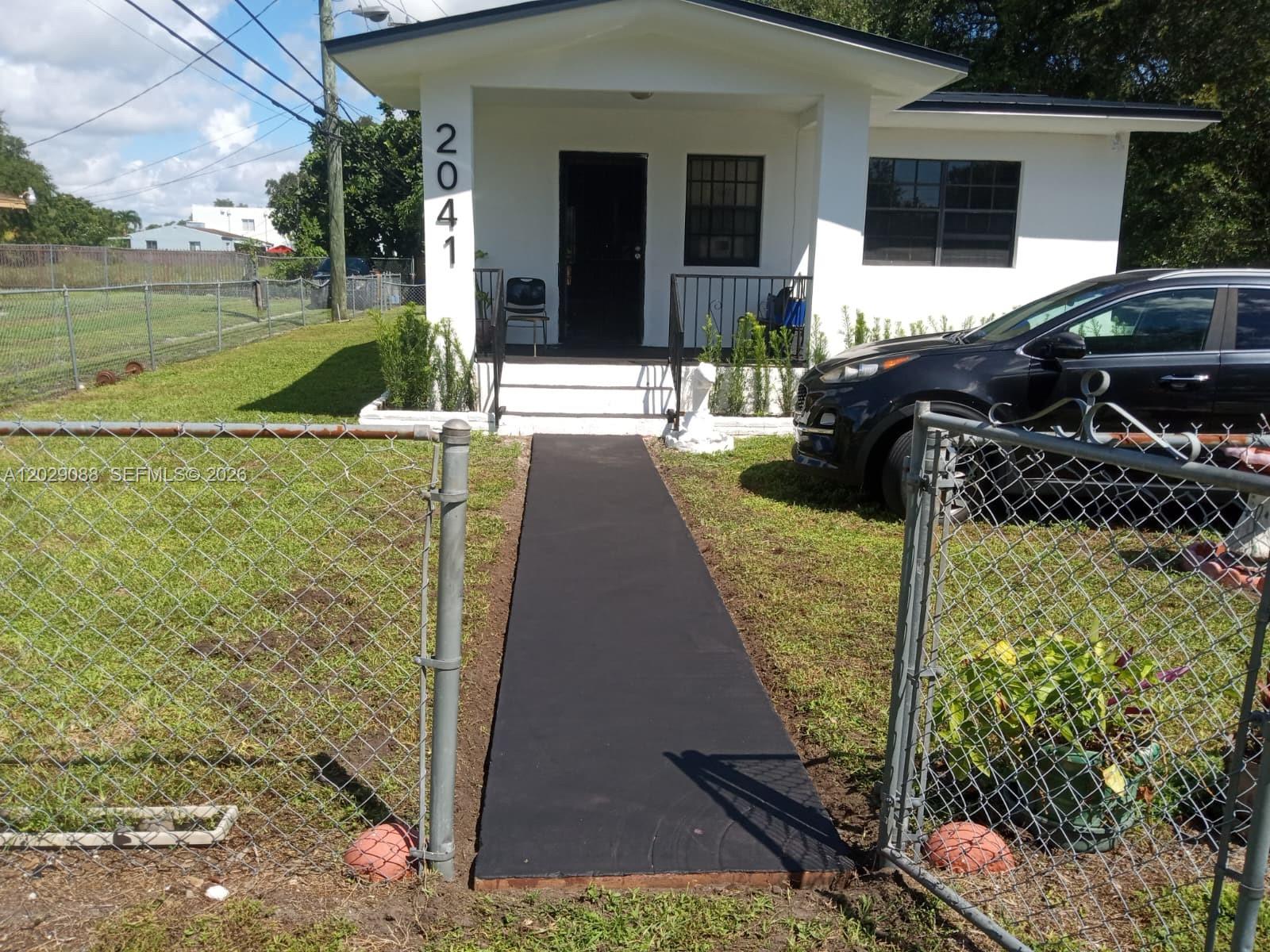2041 NW 100th Street, Miami, FL 33147, Miami