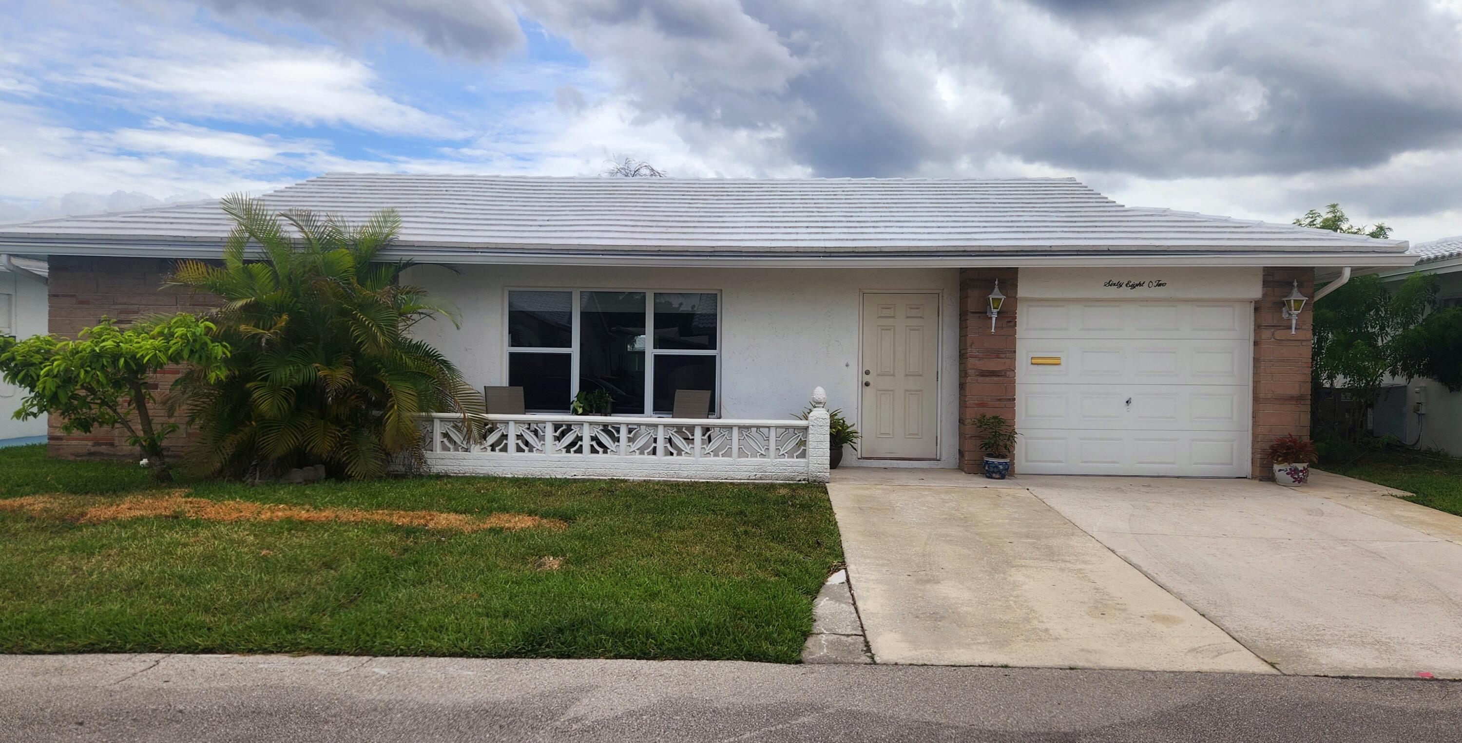 6802 NW 74th Place, Tamarac, FL 33321