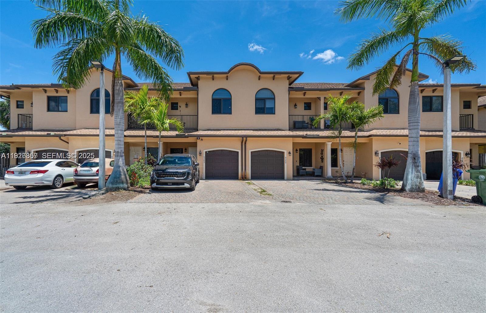 9265 NW 16th Street, Pembroke Pines, FL 33024, Pembroke Pines