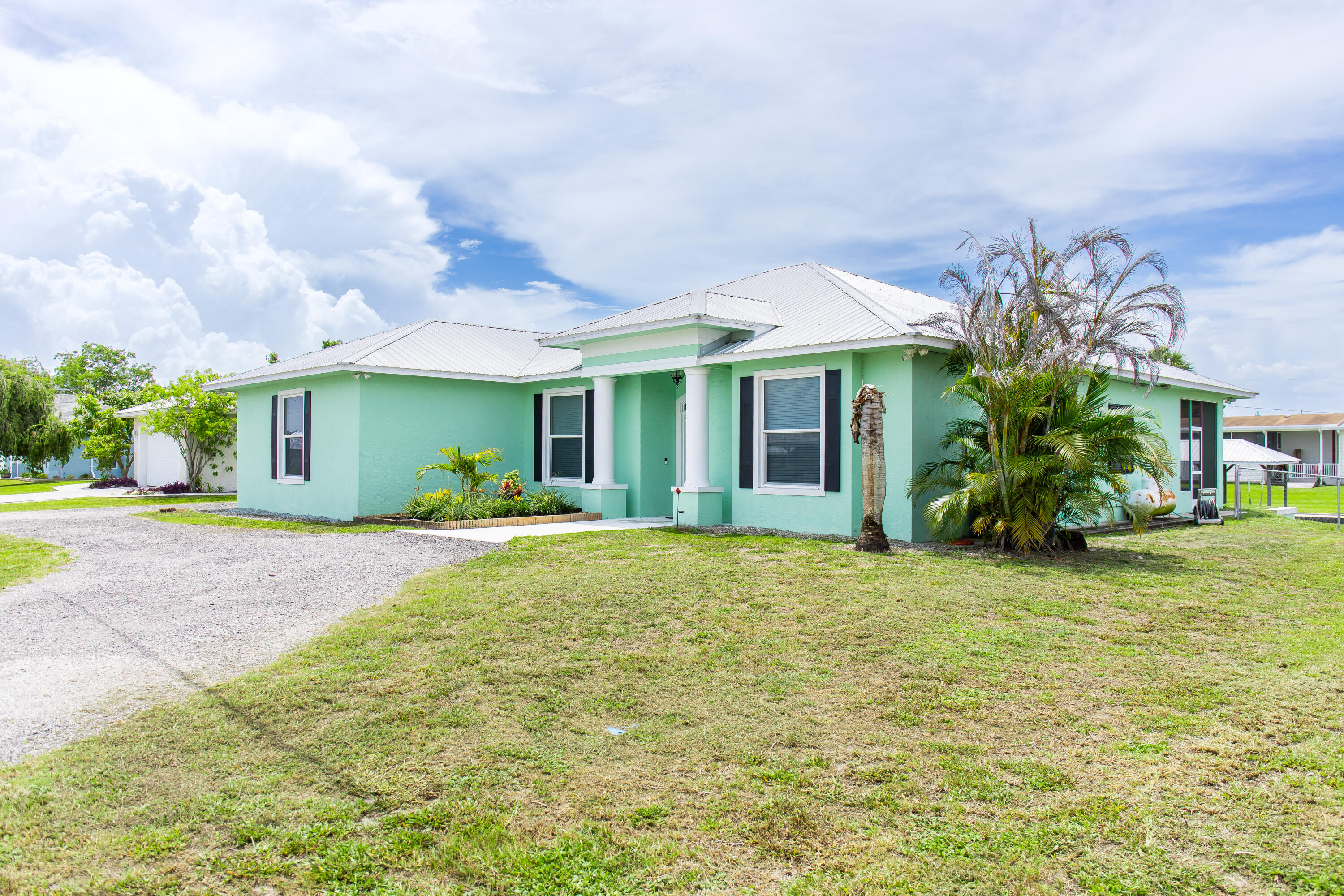 2406 SE 31st Street SE, Okeechobee, FL 34974 photo 4