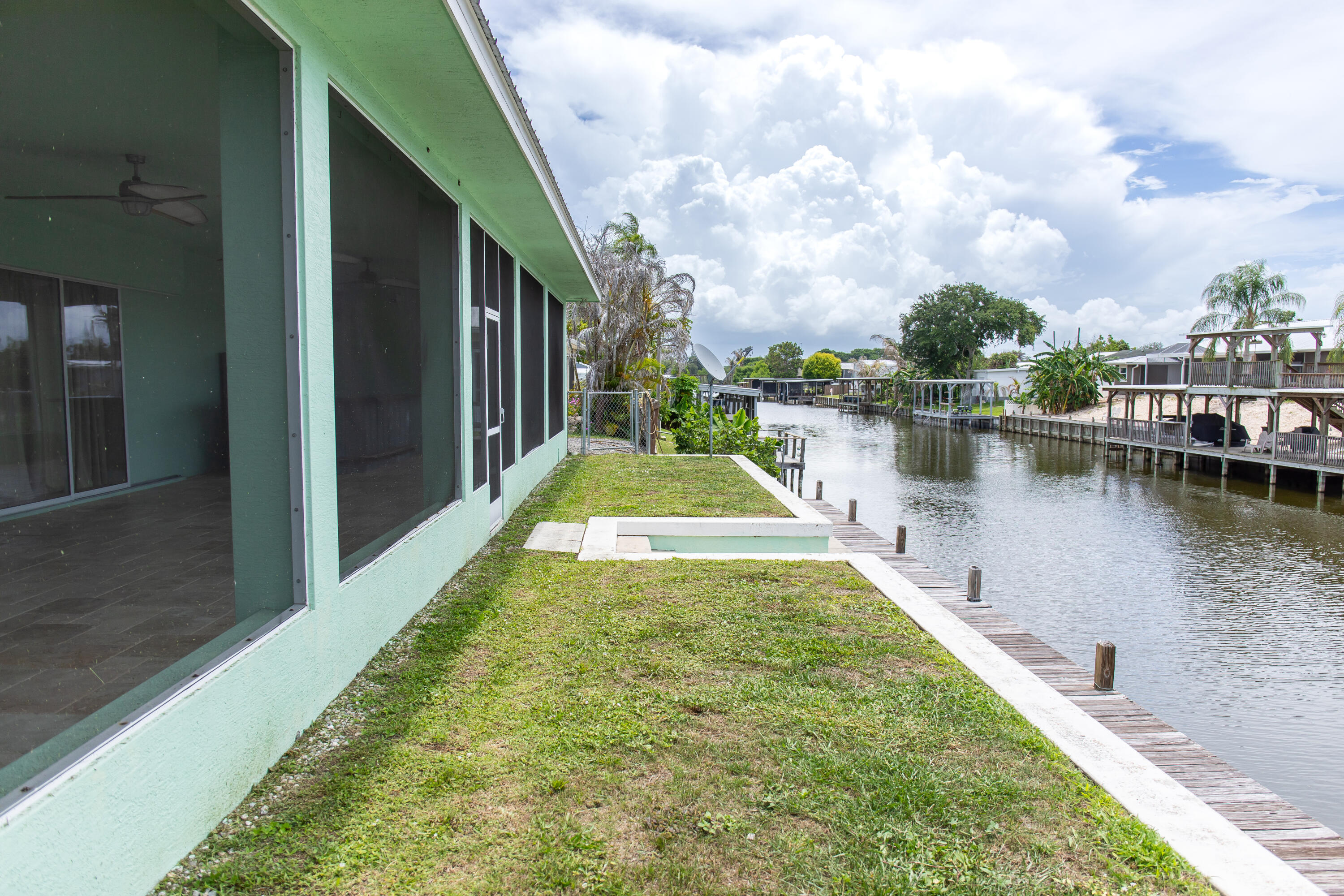 2406 SE 31st Street SE, Okeechobee, FL 34974 photo 8