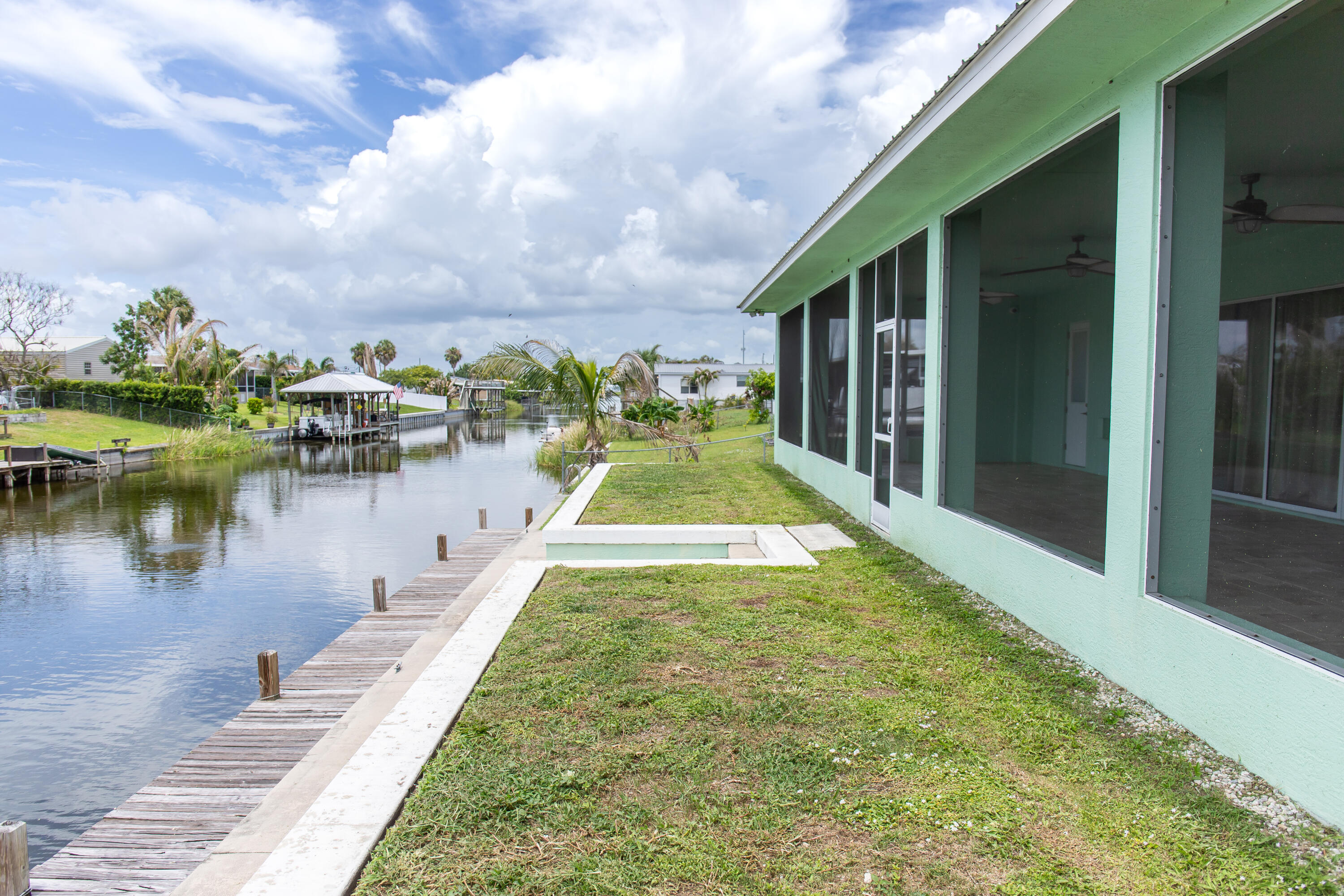 2406 SE 31st Street SE, Okeechobee, FL 34974 photo 9