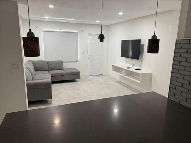 2201 Greene Street 2, Hollywood, FL 33020