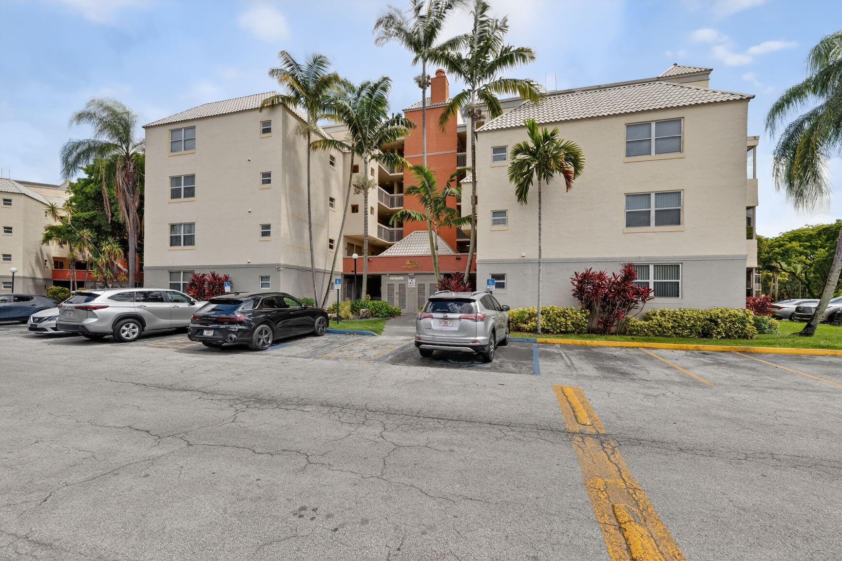 8353 Lake Drive 204, Doral, FL 33166, Doral