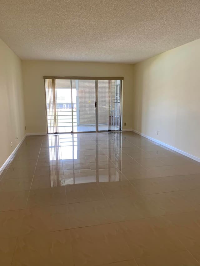 3212 Strawflower Way 204, Lake Worth, FL 33467
