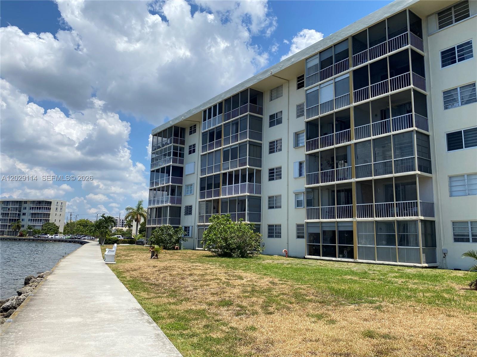 2920 Point East Drive N611, Aventura, FL 33160, Aventura