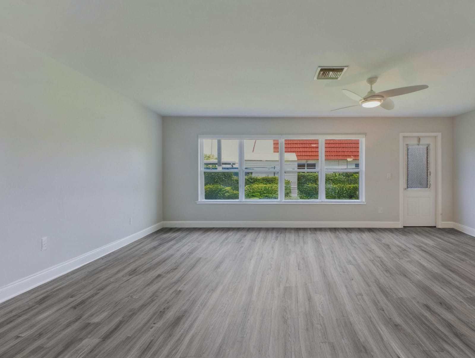 5800 W Fernley Dr W W 9, Greenacres, FL 33415 photo 14