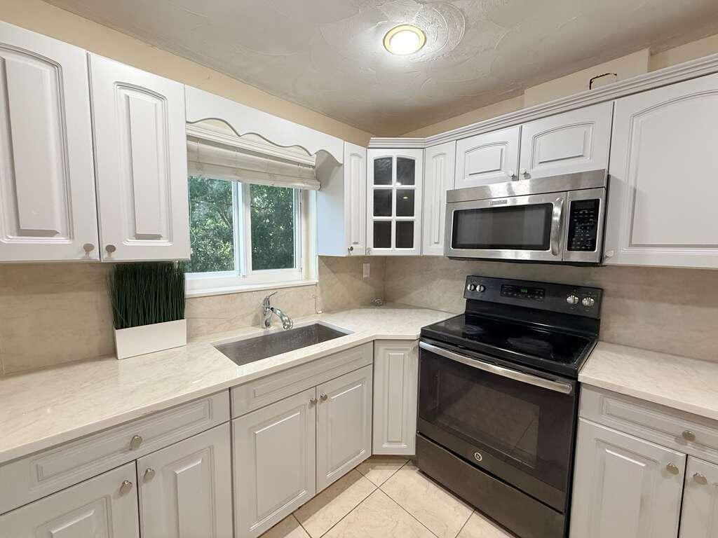 2210 Taylor Street 207, Hollywood, FL 33020, Hollywood